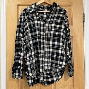 GAP Monochrome Plaid Shirt